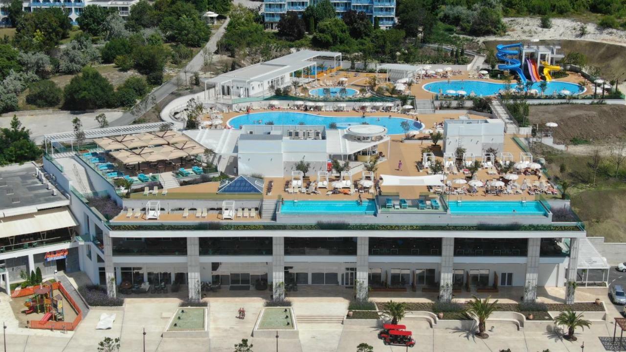 White Lagoon Resort カヴァルナ エクステリア 写真
